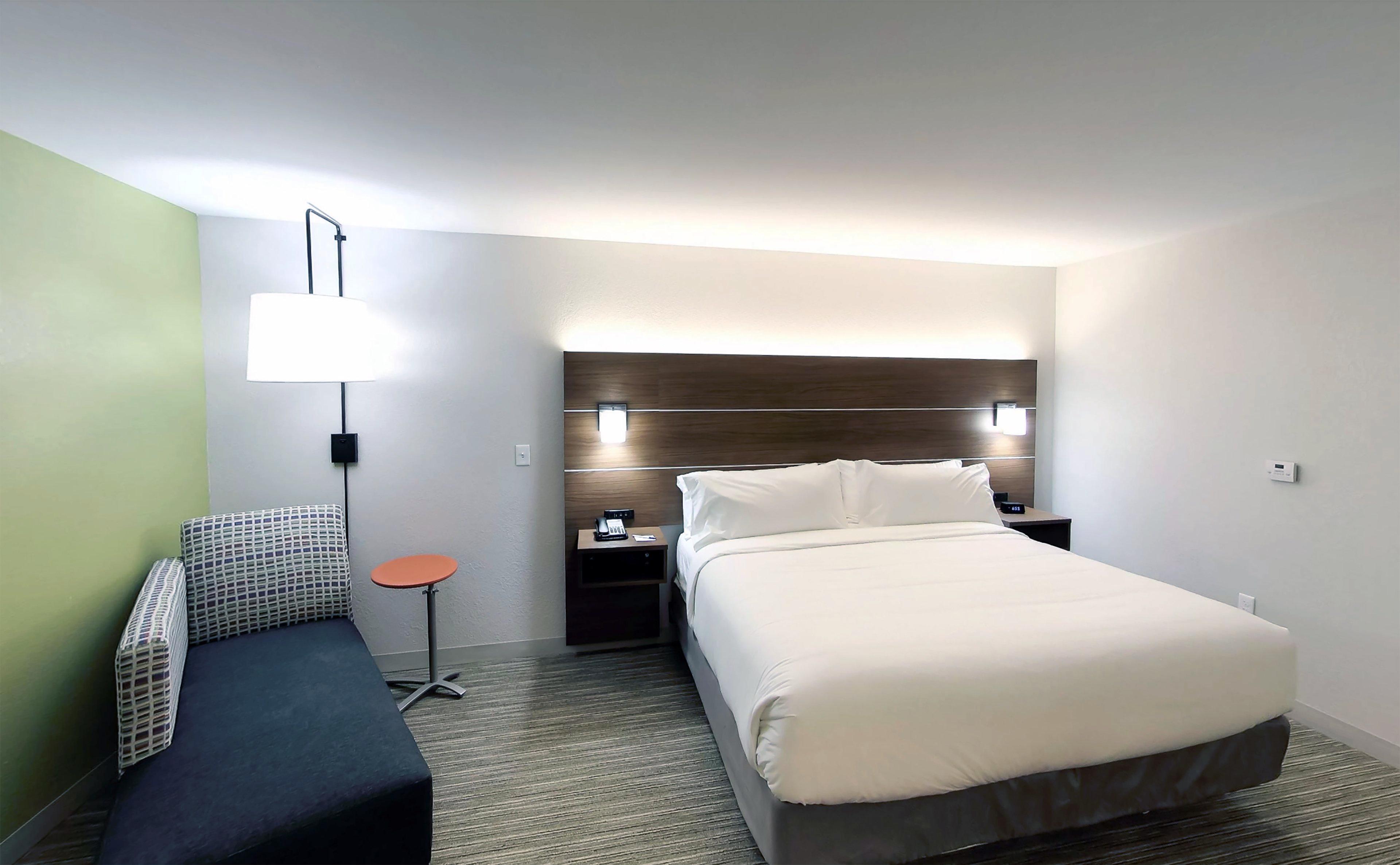 Holiday Inn Express & Suites - Detroit Northwest - Livonia By Ihg Экстерьер фото